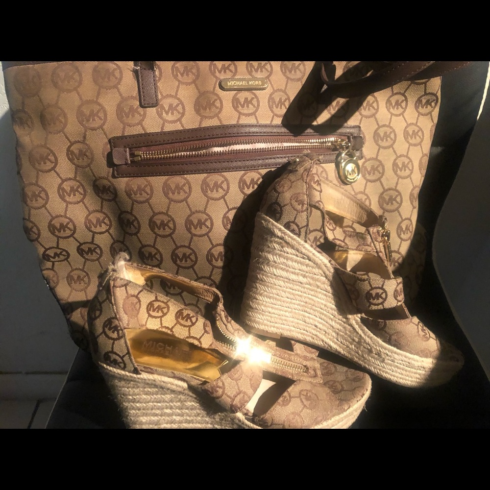 Michael Kors handbag and wedge shoes SET